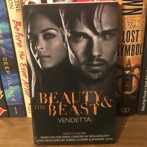 2/$12 💵 Beauty & the Beast by Nancy Holder - Picture 1 of 2